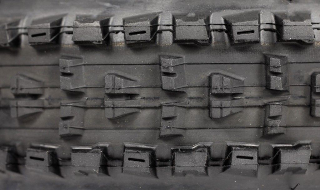 Maxxis High Roller II