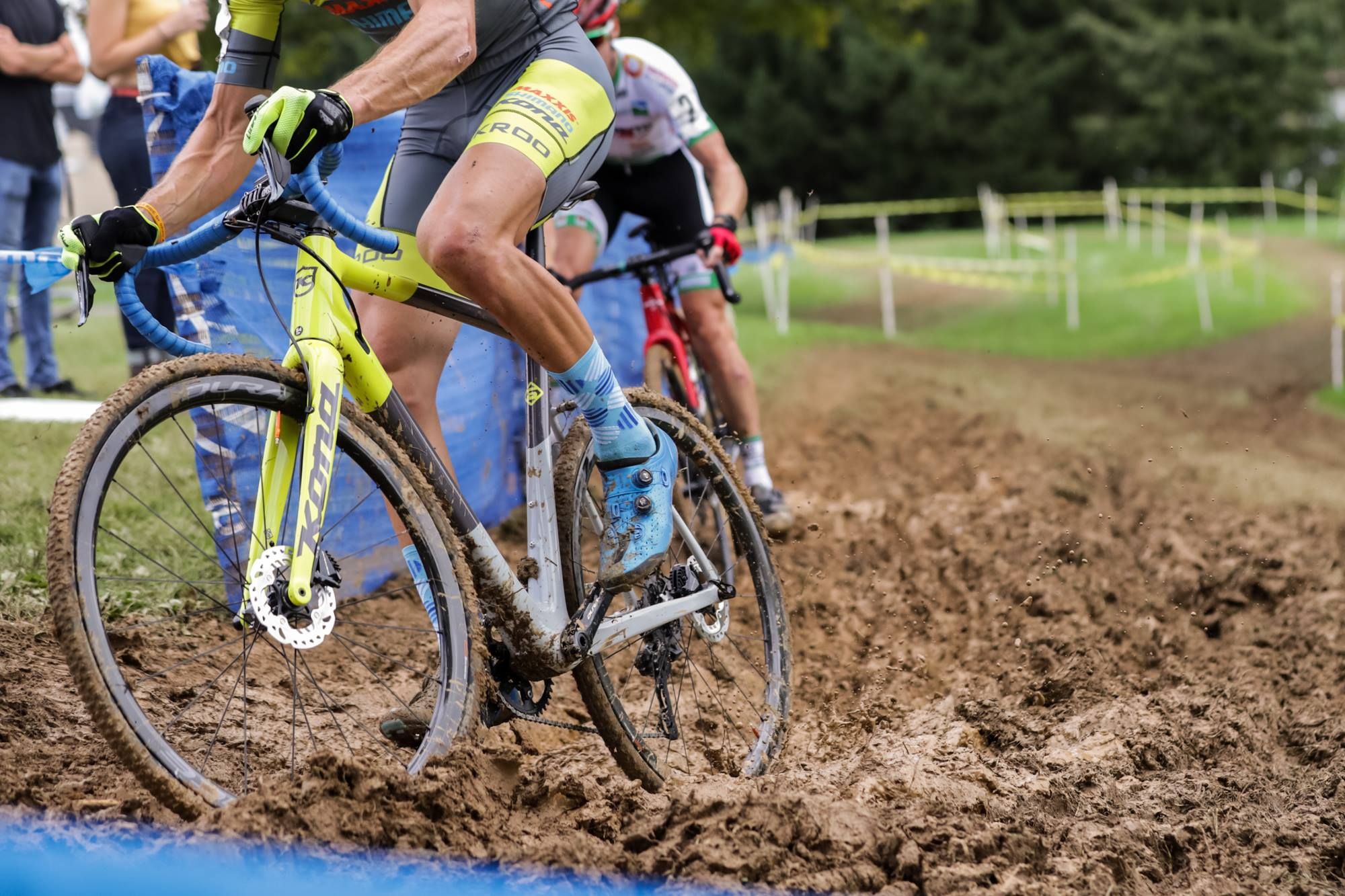 Difference entre gravel discount et cyclo cross