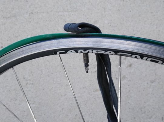 Montaje del fondo de llanta