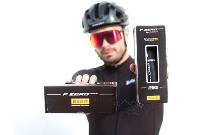 Packaging Pneus vélo route Pirelli P ZERO Race