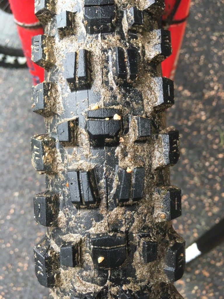 Taqueado de la Maxxis Assegai