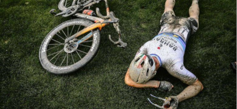 Sonny Colbrelli remporte Paris-Roubaix dans des conditions dantesques / © ASO / Pauline Ballet 