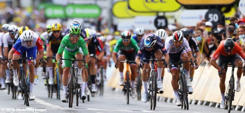 Segunda vitoria al sprint de Cavendish en Chateauroux