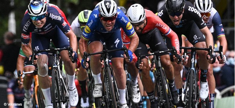 Cavendish gana la 4ª etapa en el sprint con cubiertas Specialized